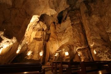 Cathedral Cave Tour
