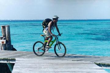 7-NightRiviera Maya Outdoor Adventure Tour: Biking, Snorkeling and Archaeology