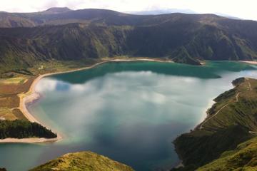 Sete Cidades and Fogo Lake Full Day Small-Group Tour with Lunch