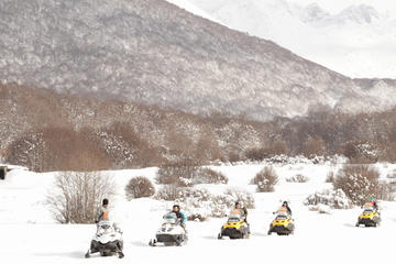 Full-Day: Nordic Ski, Snowshoes, Snowmobile, Sledding in Ushuaia Blanca