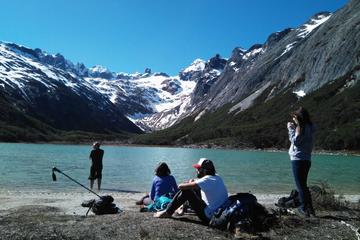 Trekking to Laguna Esmeralda with Beaver sightseeing