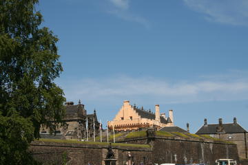 Private Stirling Castle and Loch Lomond Full-Day Tour from Glasgow