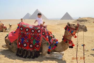 Full day Visit Giza Pyramids and Sakkara and Dahshour and memphis with Lunch