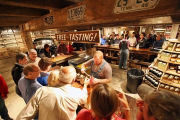 Day Trip Day Tour: Moonshine and Wine Tasting from Gatlinburg near Pigeon Forge, Tennessee 