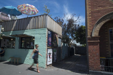 Queen Victoria Market and Carlton Foodie Walking Tour