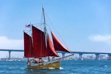 Luxury Scenic Sailing Tour