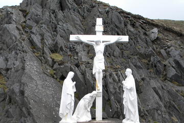 Killarney Super Saver: Dingle and Slea Head Day Trip plus Ring of Kerry and Killarney Lakes Day Trip