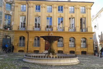 Small-Group Aix-en-Provence Historical and Gourmet Walking Tour