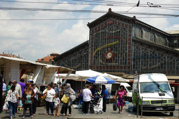 Porta Palazzo Market Guided Tour and Tasting