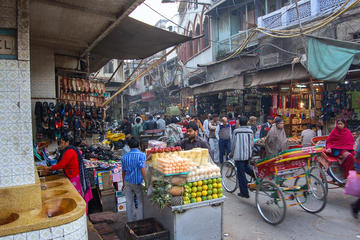 Bite your way through food map of Delhi