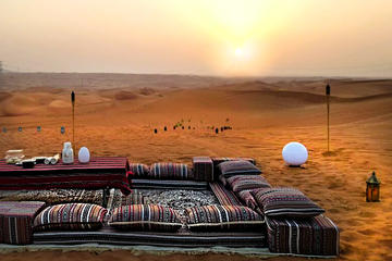 The Sunset Lounge Escape