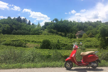 Vespa tour in the Prosecco Land
