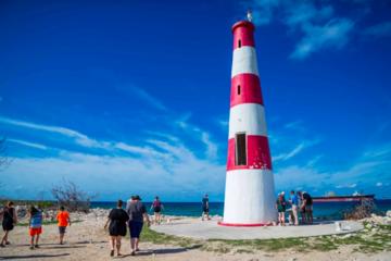 Western Heritage and Snorkel Tour