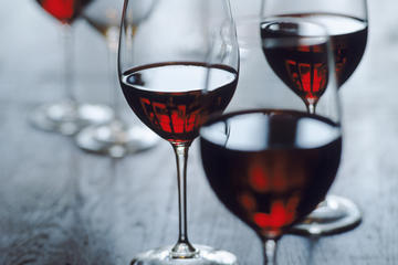 Madrid Historical Walking Tour with Wine and Food Tasting