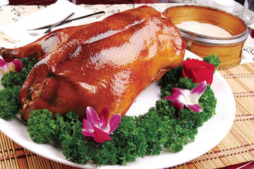 Beijing 4-Hour Peking Duck Dinner and Kung Fu Show