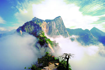 Full-Day Private Mt Hua Shan Tour from Xi'an