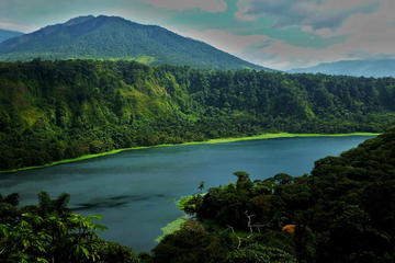 Full day in Sarapiqui from San Jose Bike Hike watch wild life and Kayaking tour
