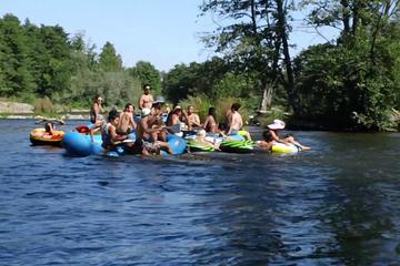 Safari paddling float and nature watching tour at Peñas Blancas river in La Fortuna