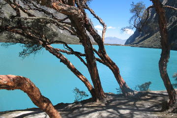 Full-Day Llanganuco Lakes Private Tour from Huaraz