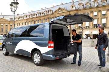 Parijs aankomsttransfer per shuttlebus: luchthaven Charles de Gaulle ...