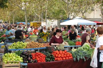 Small-Group Walking Tour of Split Markets and Diocletian's Palace