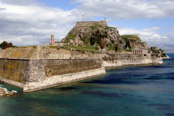 Private Tour: Corfu Town and Achillion Palace Tour