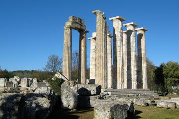 Small-Group Cultural Nemea Day Trip including Lunch and Wine Tasting