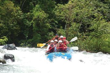 5-Hours Savegre River Rafting class III from Manuel Antonio