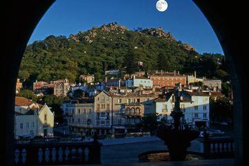 Private Full Day Tour of Sintra and Cascais