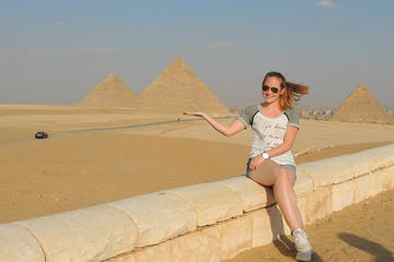 Full-Day Tour from Cairo: Giza Pyramids Sphinx Memphis and Saqqara