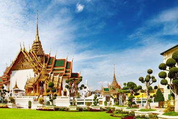 Bangkok Shore Excursion: Private Grand Palace and Buddhist Temples Tour