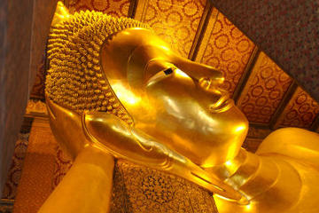 Private Tour: Bangkok Temples Including Reclining Buddha at Wat Pho