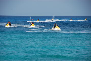 7-Mile Beach WaveRunner and Snorkel Experience