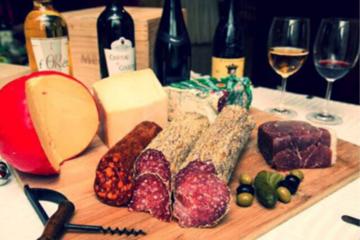 Private day trip of the terracotta Warriors and french wine bar