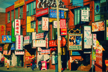 3-Hour Old Chinatown Food Tour in Toronto