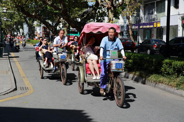 Suzhou Highlights - Rickshaw tour and visit local family