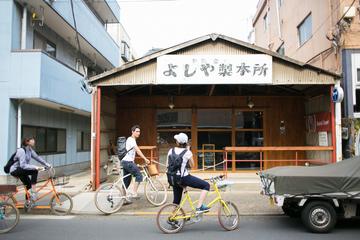 Fukagawa Edo Architecture Cycle Tour in Tokyo