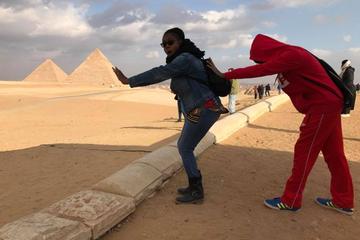 Giza pyramids and Egyptian museum day private tour