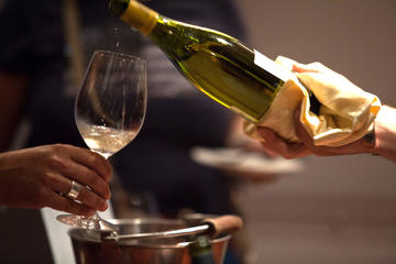 Best of Milan by Night Walking Tour with Rooftop Aperitivo
