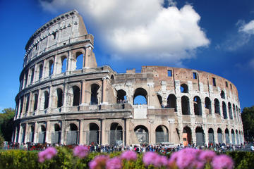 Skip the Line: Ancient Rome and Colosseum Half-Day Walking Tour with Spanish-Speaking Guide