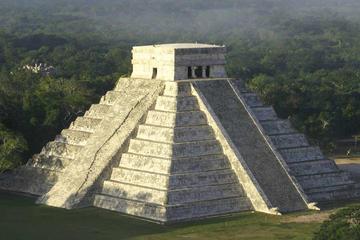 Chichen itzá, Cenote Ik kil and Cobá from Playa del Carmen