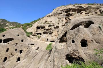 Private Day Tour to Longqing Gorge & Guyaju at Yanqing County from Beijing