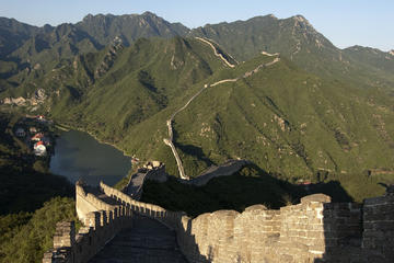 Private Day Trip to Huanghuacheng Great Wall with Meal