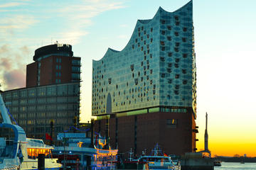 Private guided tour: Elbphilharmonie: From chaos to emblem