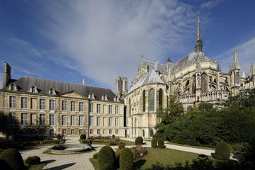 Skip the Line Ticket: Palais of Tau in Reims