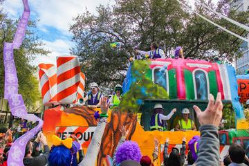 Viator Exclusive: Mardi Gras Day Viewing Stand