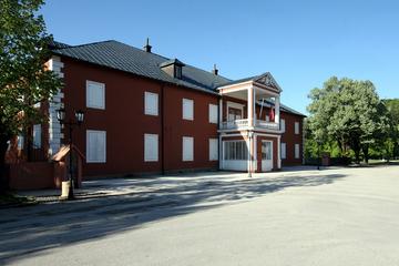 Cetinje: Private Tour of The Old Capital of Montenegro