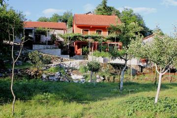Montegro Wine Tasting Experience at a Family Winery