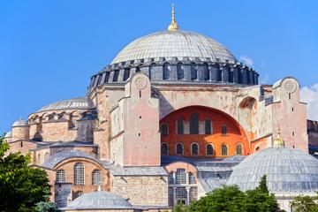 Imperial Istanbul Half-Day Tour: Hagia Sophia, Basillica Cistern and Grand Bazaar