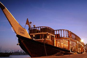 2-Hour Zomorrodha Floating Restaurant Dinner Cruise Group Tour from Dubai